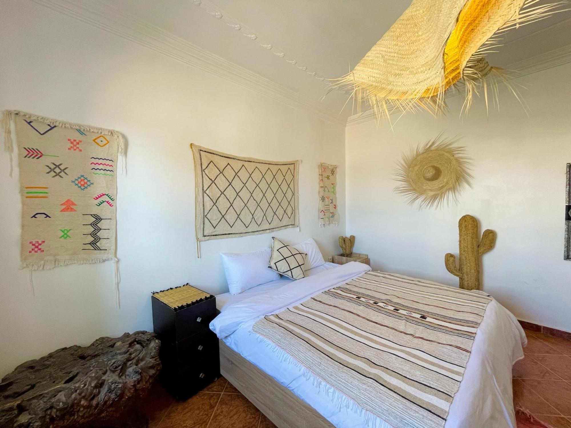 Freebirds Hostel Tamraght Экстерьер фото